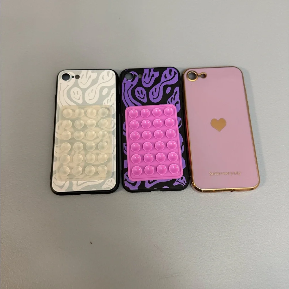 - iPhone 11 se silicone phone cases. 3 pack